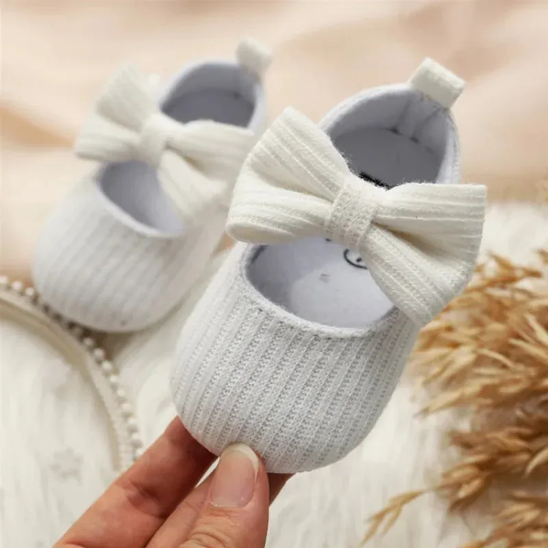 0-1 Years Old Wool Girl Baby Shoes Soft-soled Princess Baby Shoes Comfortable Bow Toddler Shoe Cute and Stylish