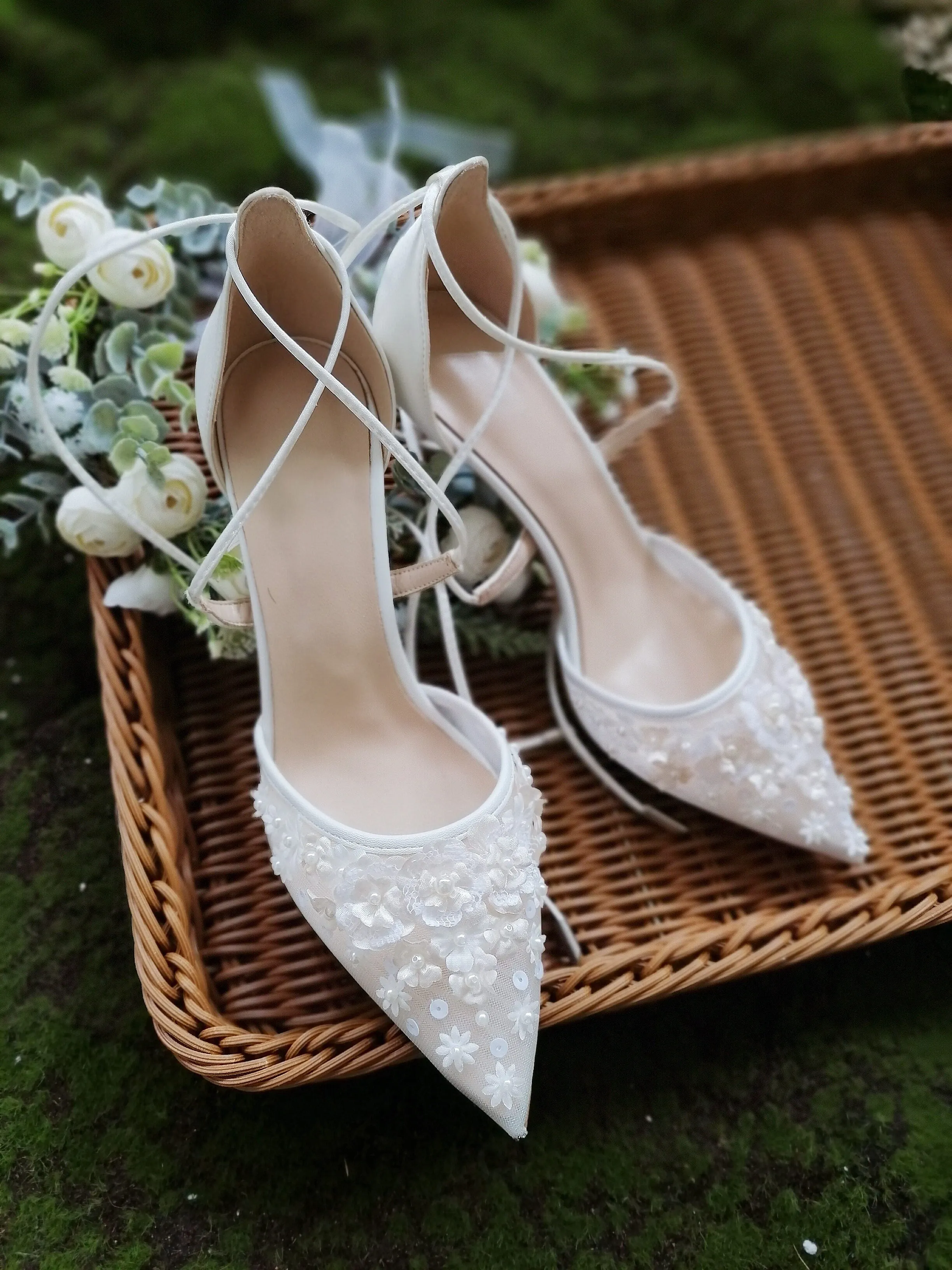 Advbridge New Bride's Shoes French Embroidery Stamping Handmade Girl White Bandage Lady's Wedding Dress High Heels Wedding Shoes