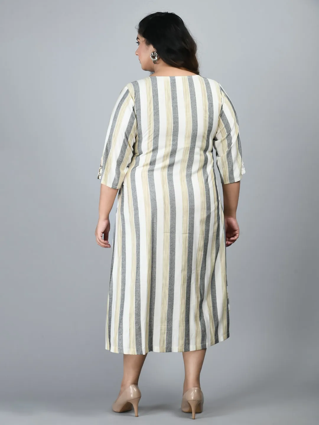 Plus Size Plus Size Striped Grey Midi Dress