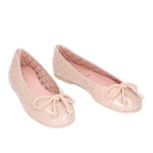 Pretty Ballerinas Womens Hermione Nude Ballerina Flats